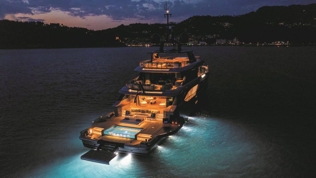 Benetti Oasis 40M Back View Night Photo 01