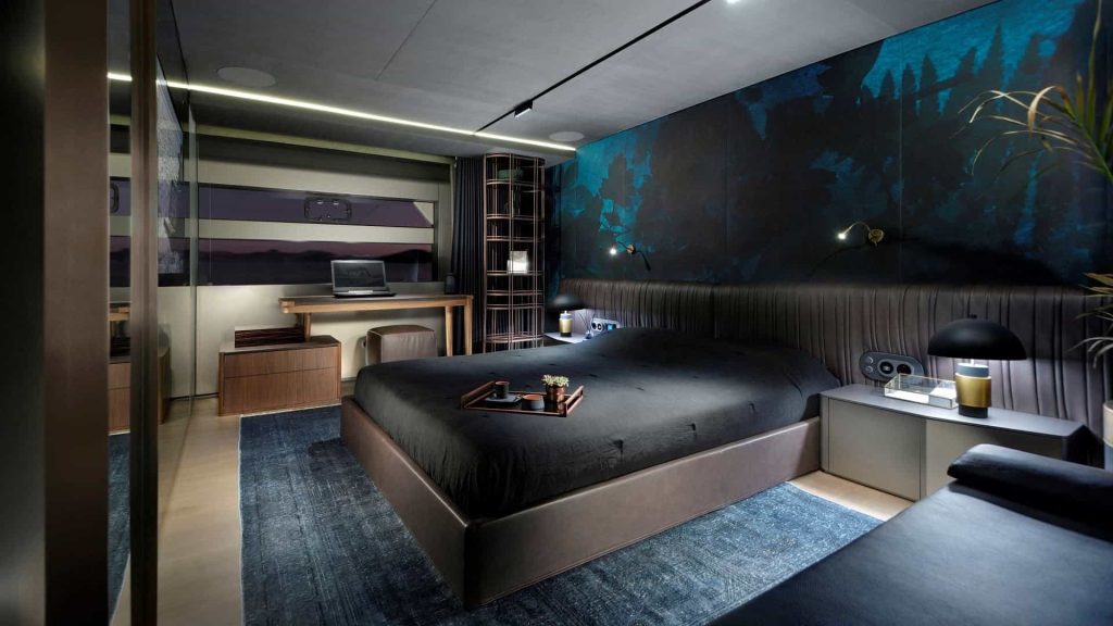 Mazu 82 Master Cabin 01