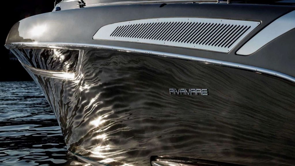 beautiful italian boat Detail Hull 01
