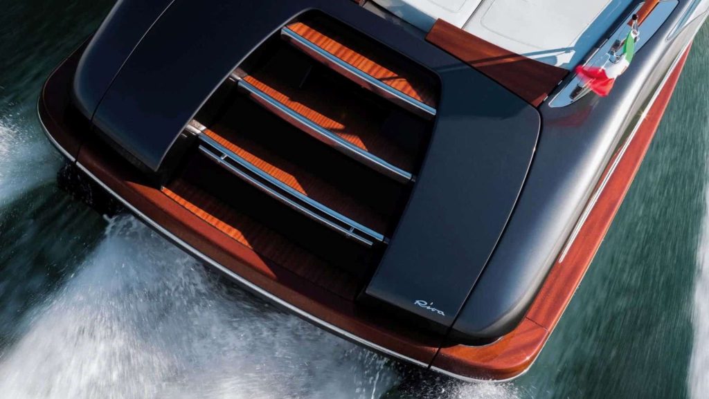 Riva Rivamare Stern 01
