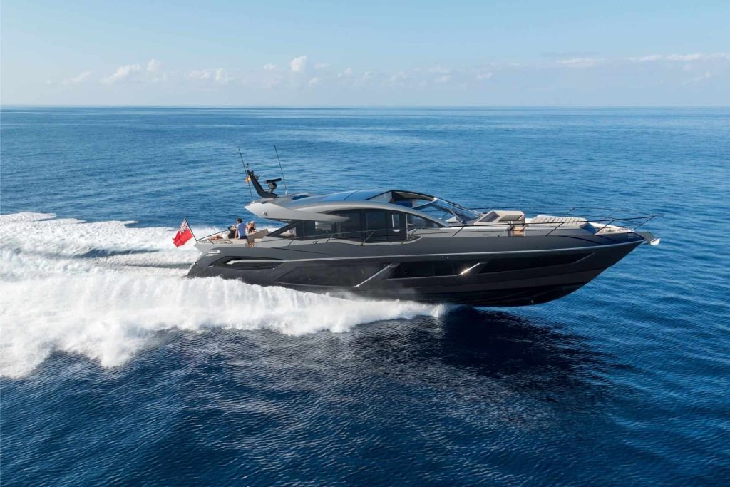 Sunseeker Predator 74 Running 01