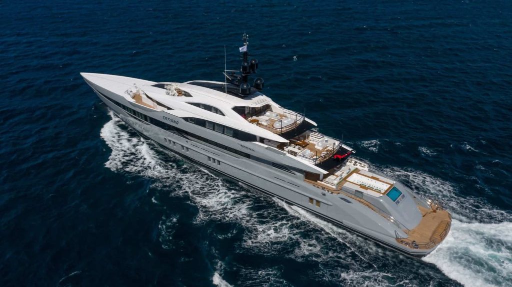 This is a photography of Bilgin 263 Tatiana cruising