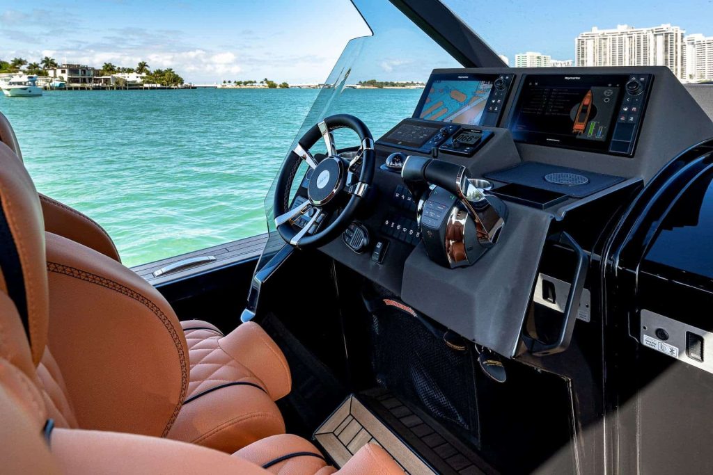This is a photography of Technohull Omega 47