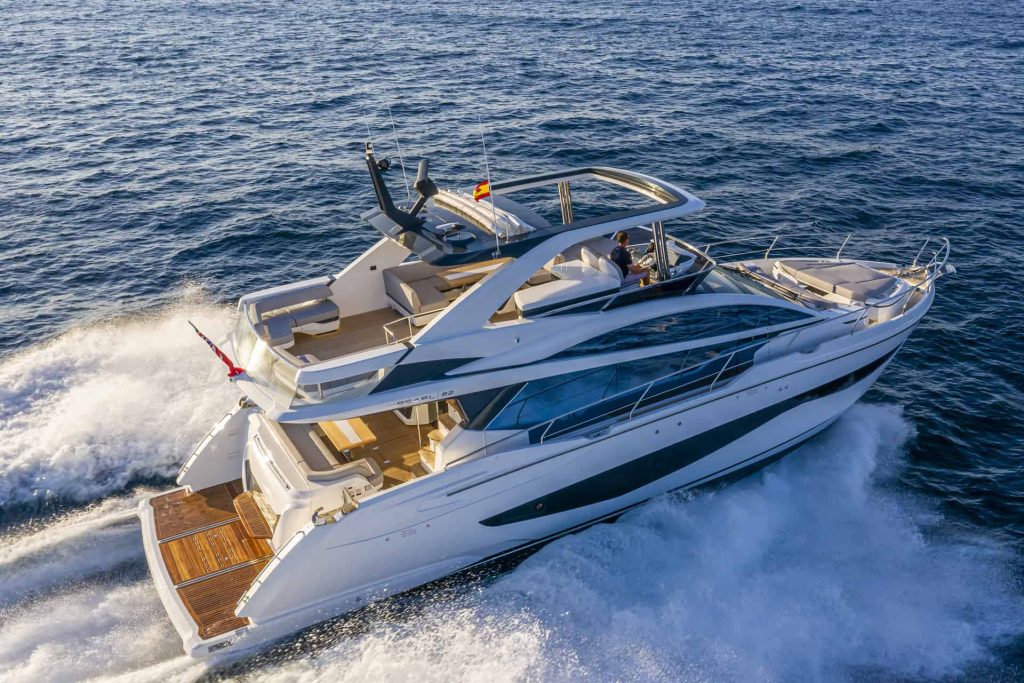 This is photo of a new Pearl 62