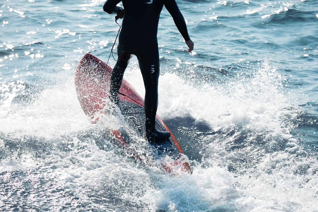 This is photo of a electric surfboard Olo