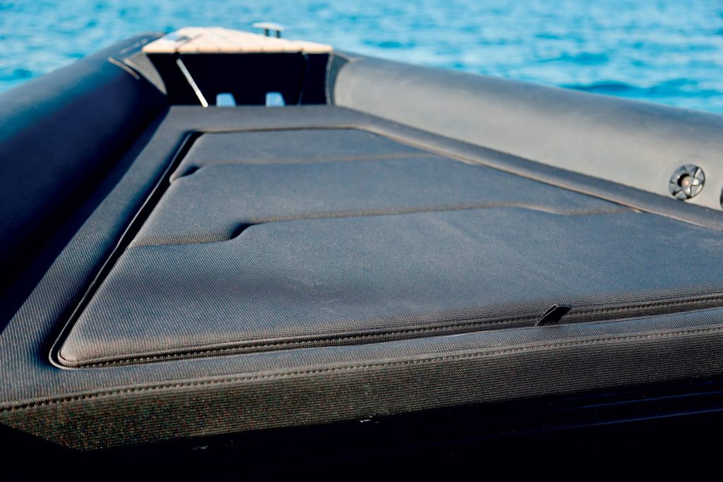 This is photo of a sunbed