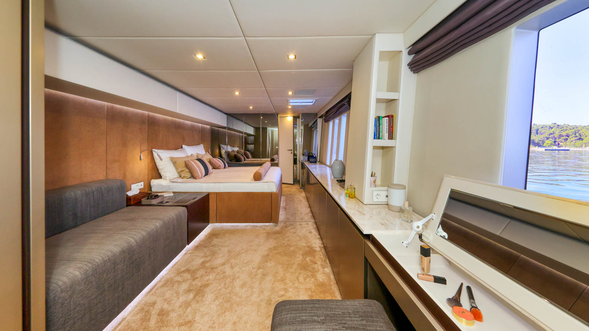 Master suite