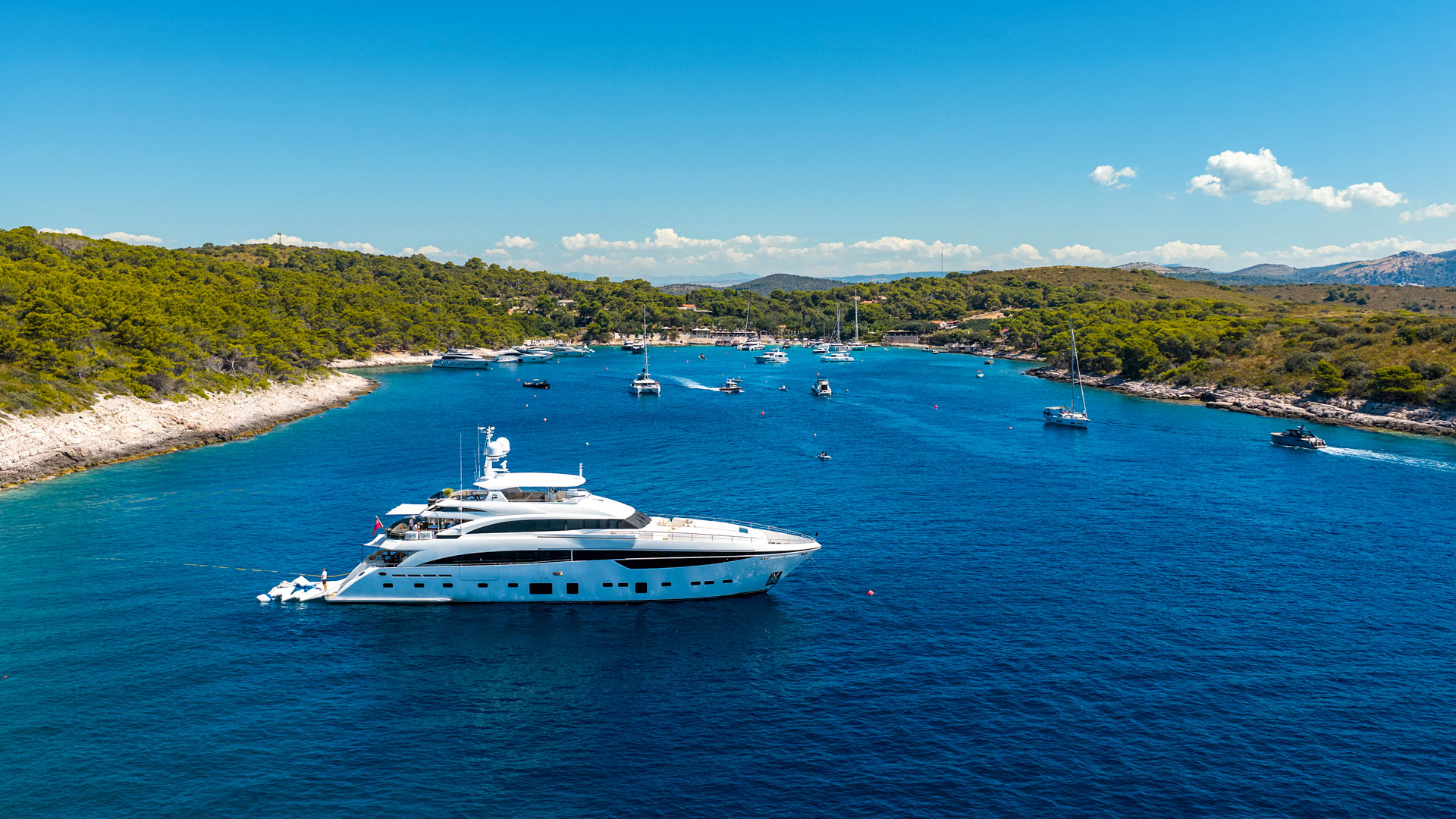 Pakleni-Islands-adriatic-sea-00.jpg
