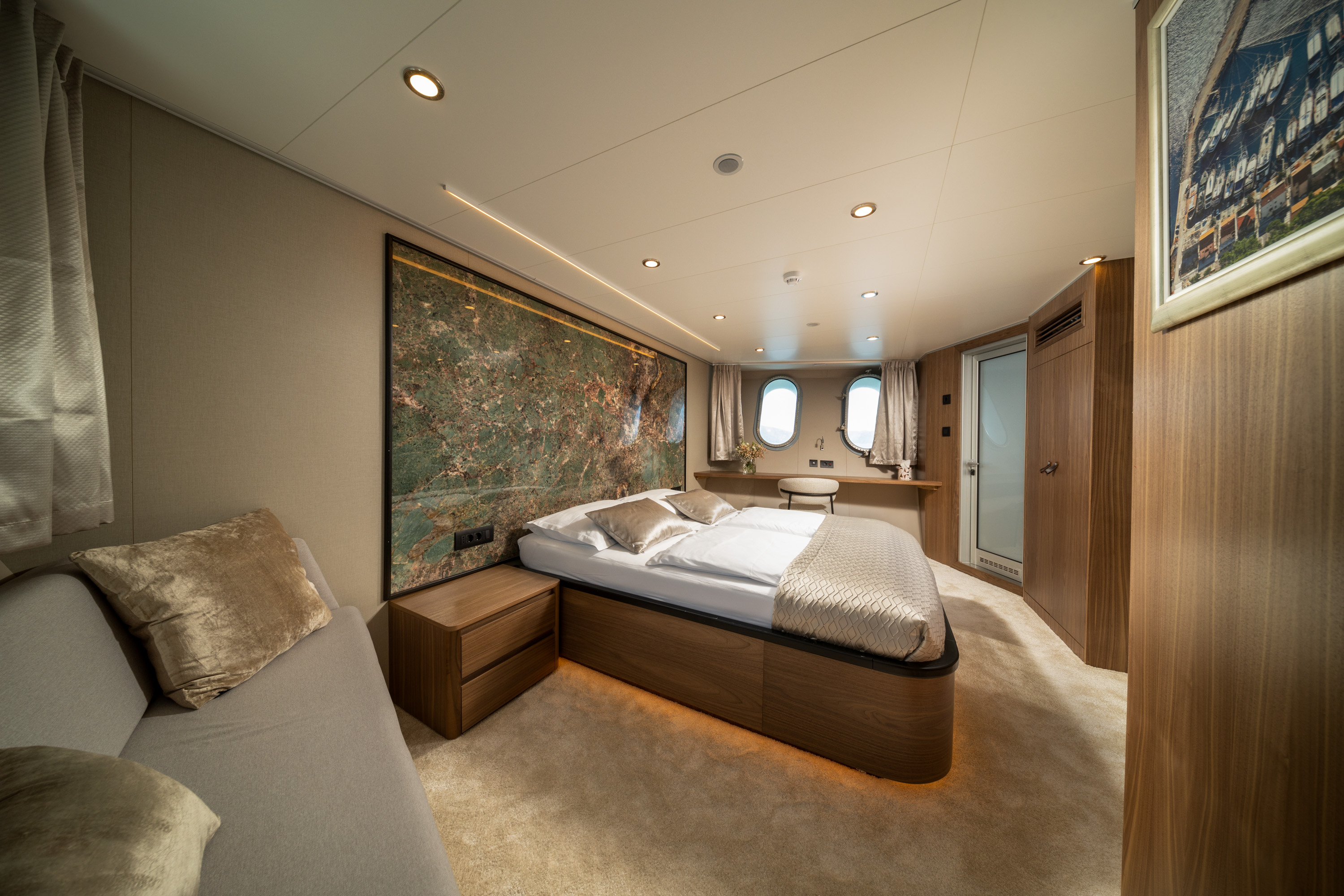 Olimp double cabin