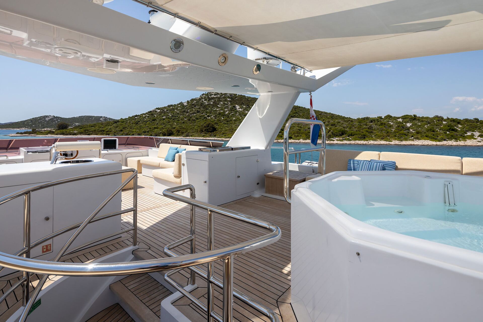 Jacuzzi on board