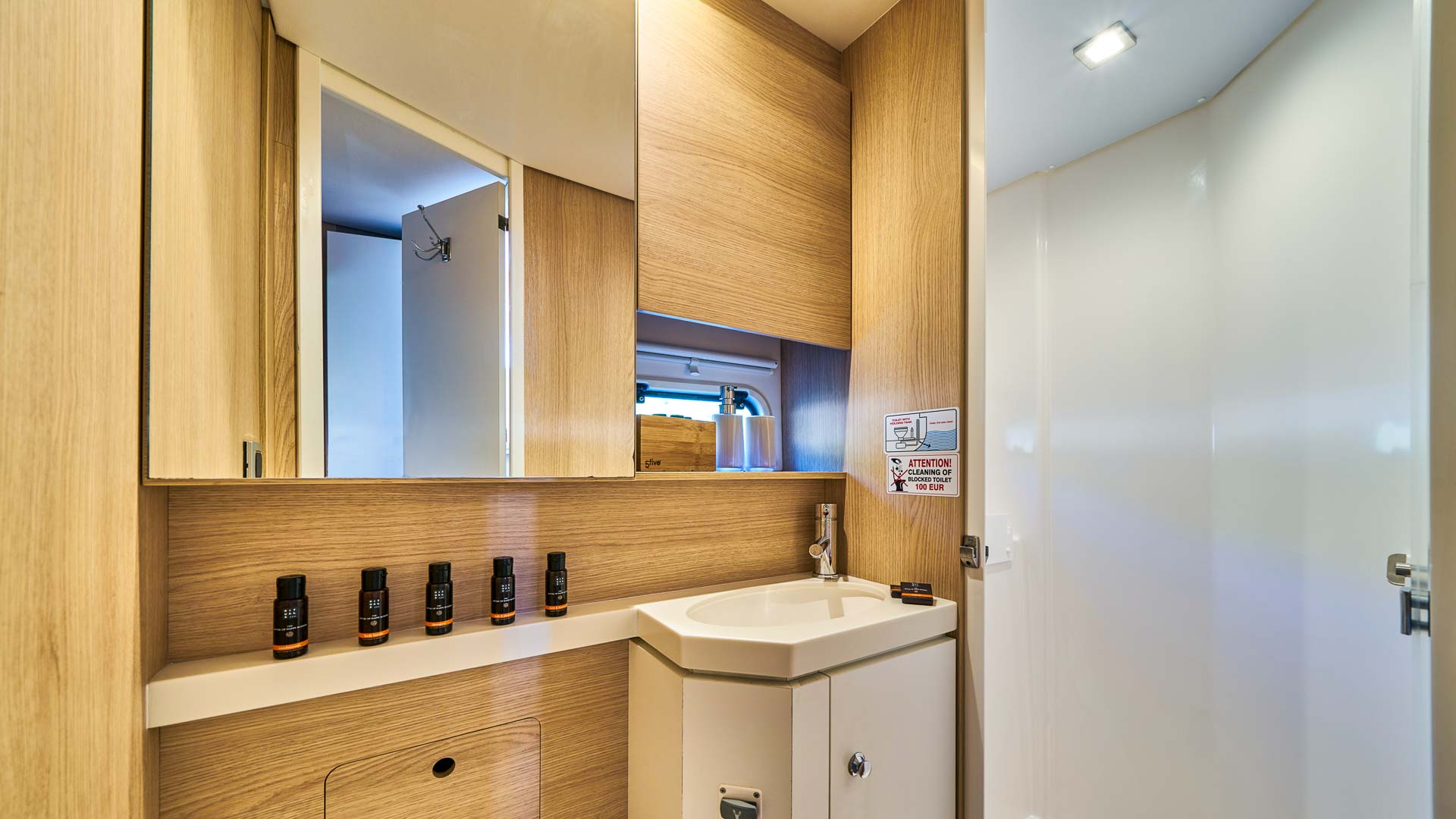 Toilette of the Bali 5.4 catamaran