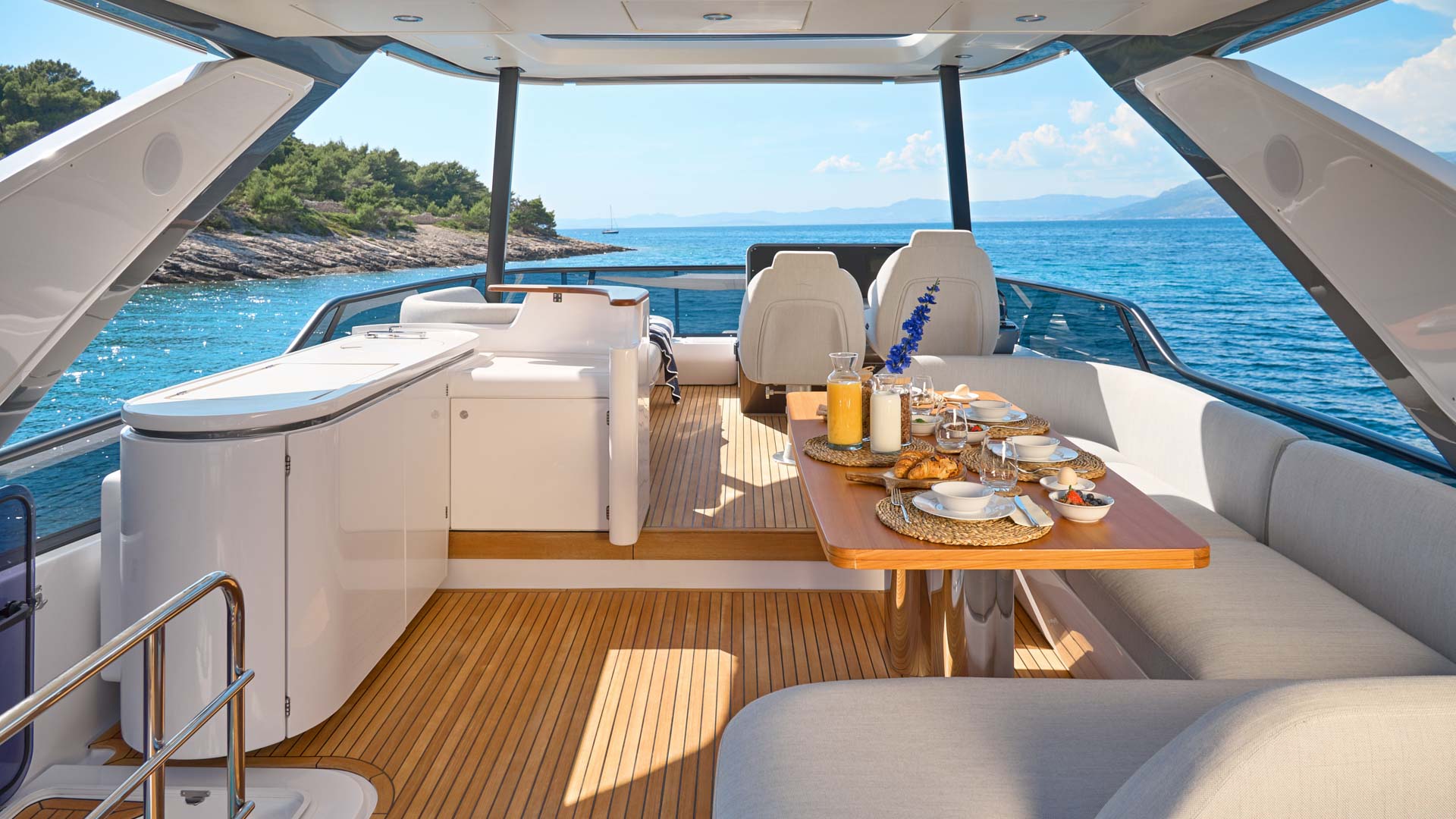 Flybridge