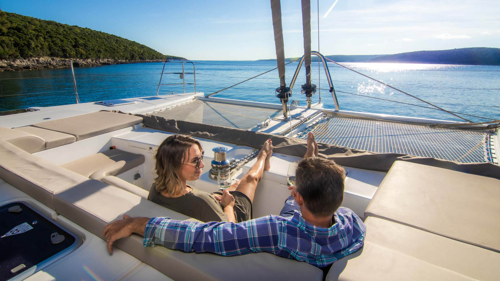 Foredeck cockpit of the Lagoon 560 S2 catamaran