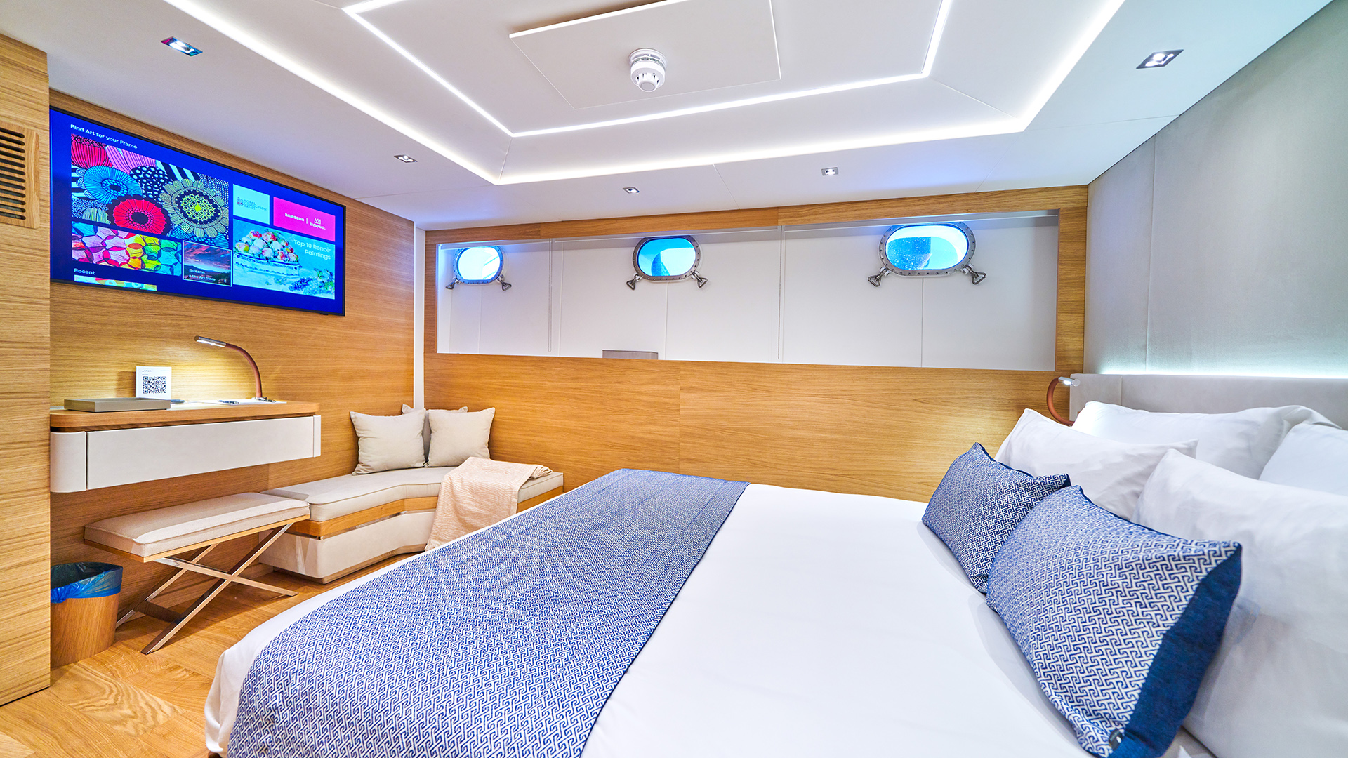 Double cabin&nbsp;