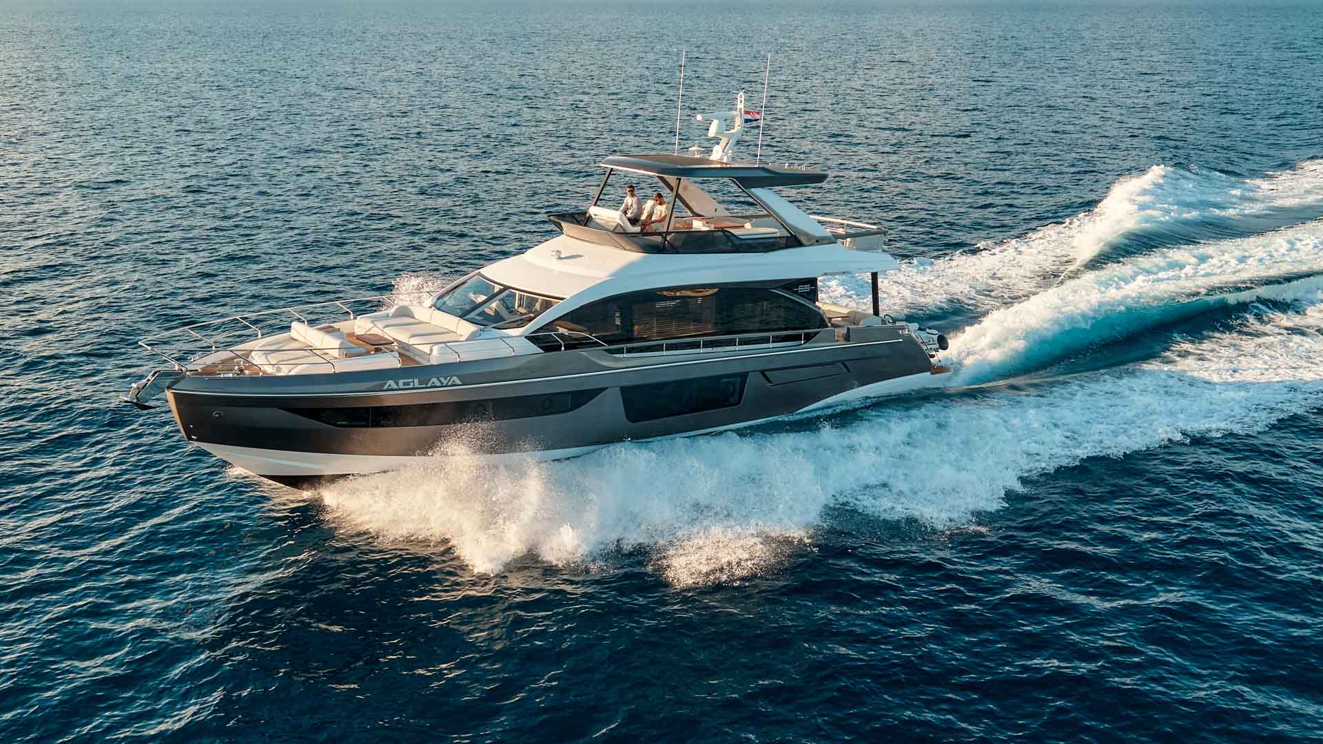 Portside cruising