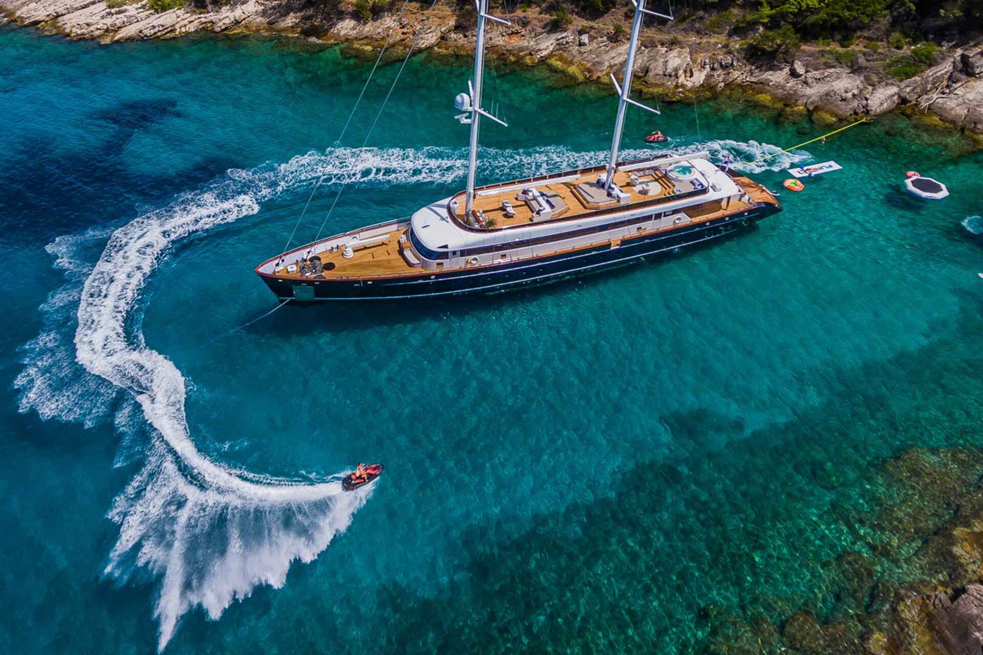 Clase Azul from air&nbsp;