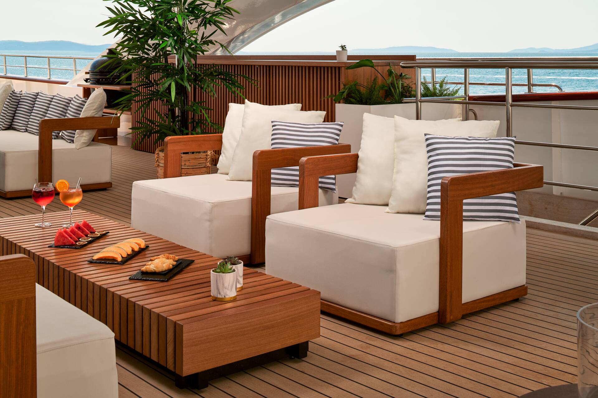 Sun deck