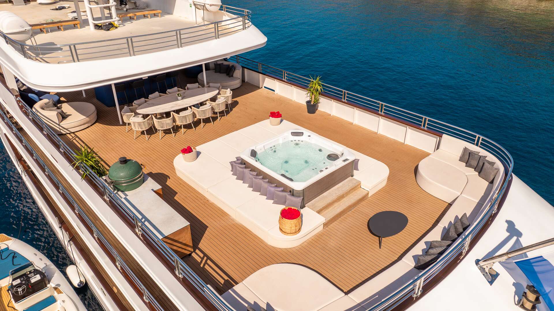 Sun deck&nbsp;