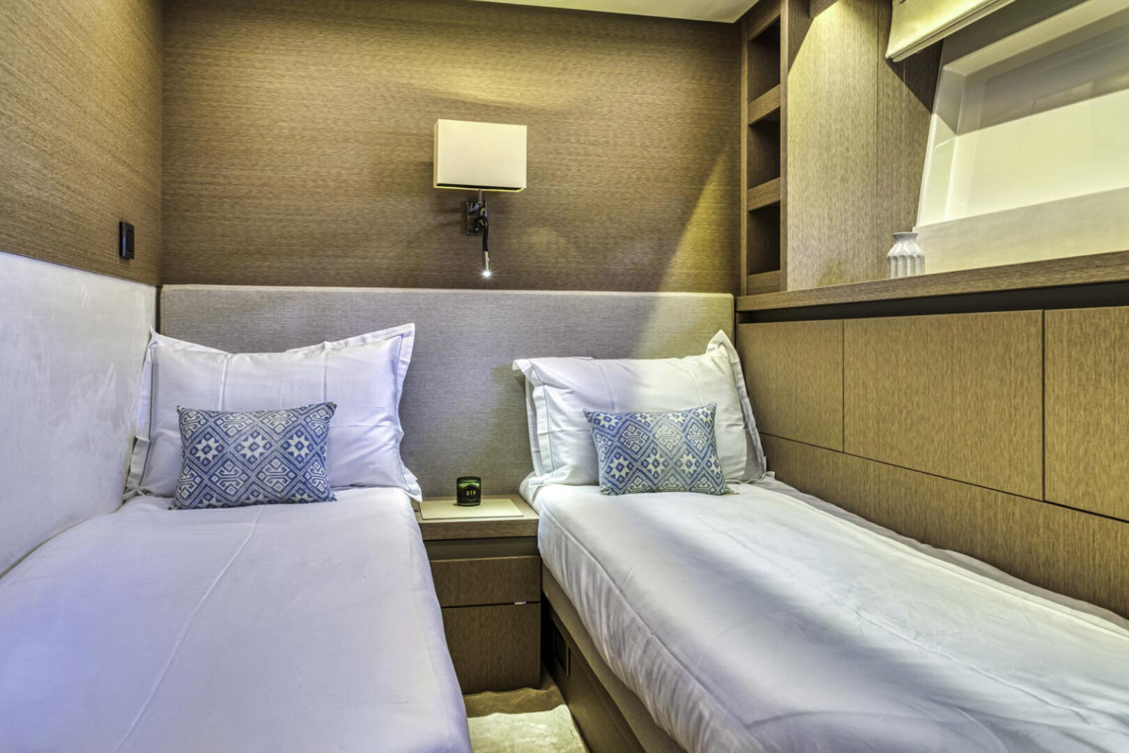 Twin Cabin