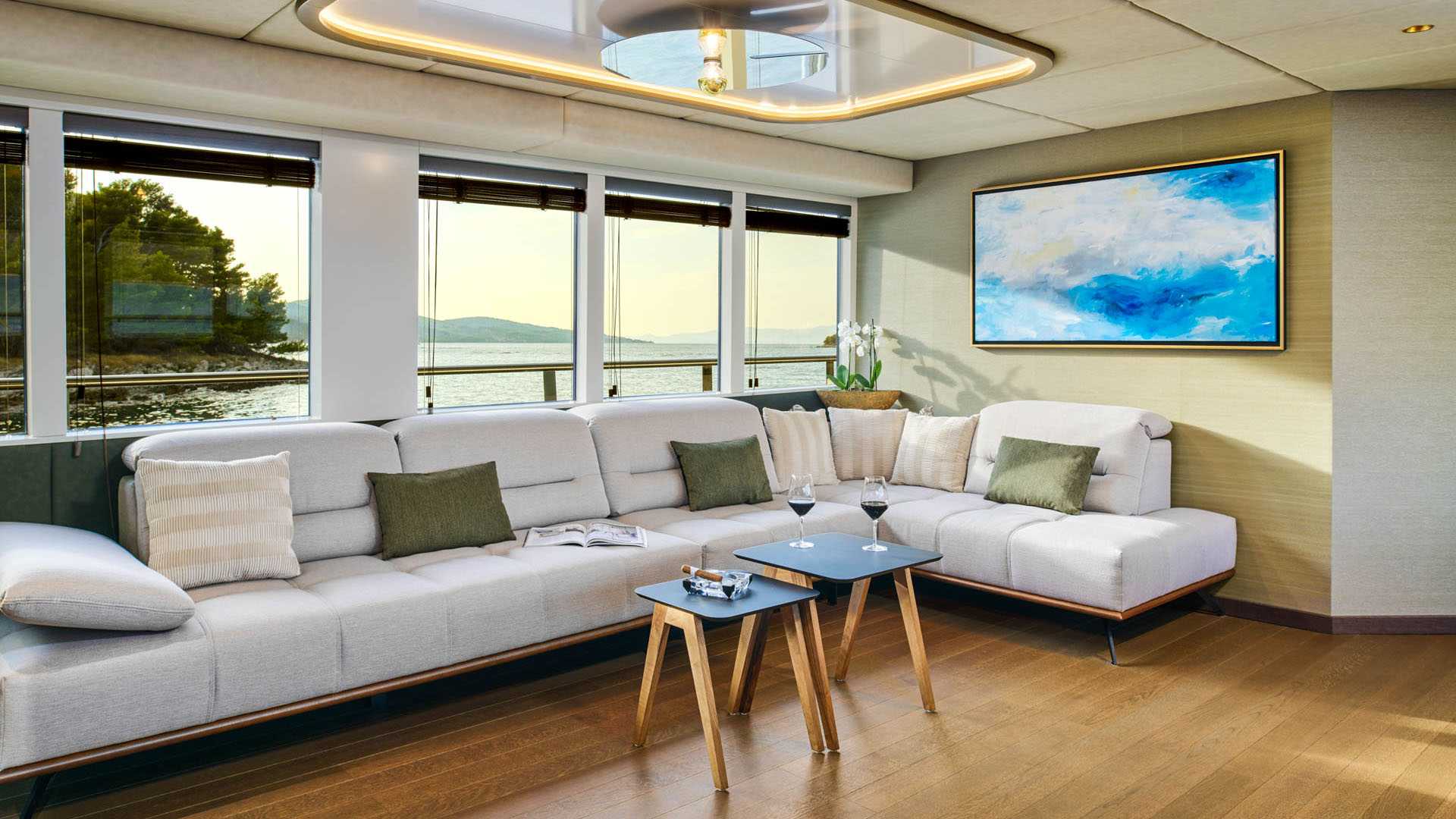 Anima Maris inside lounging area