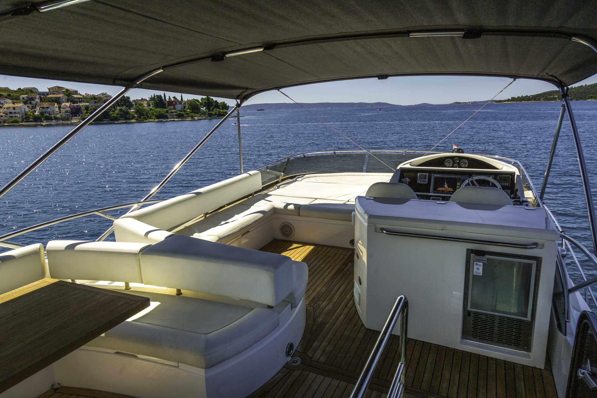 Flybridge lounge area