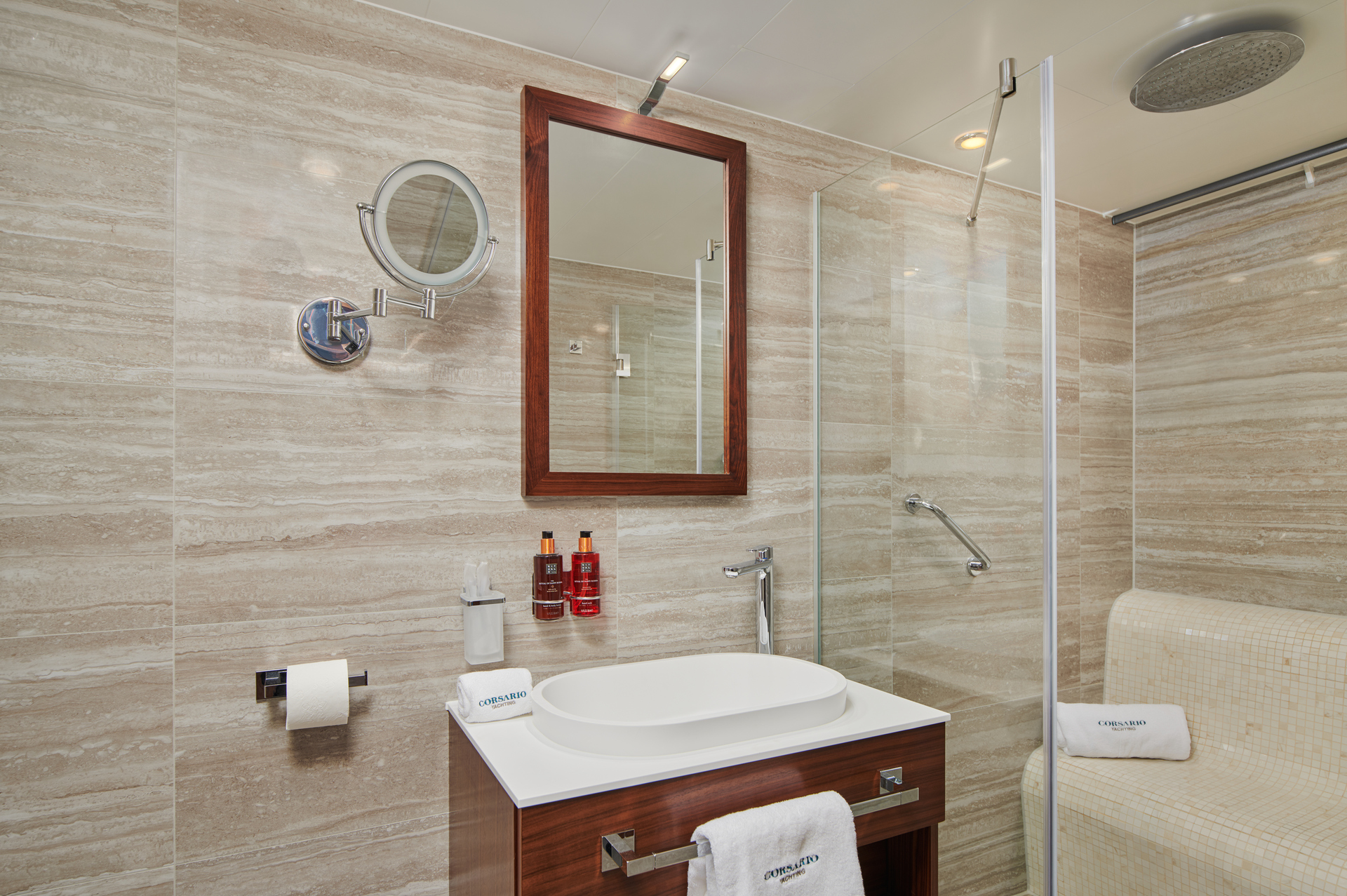 Ensuite