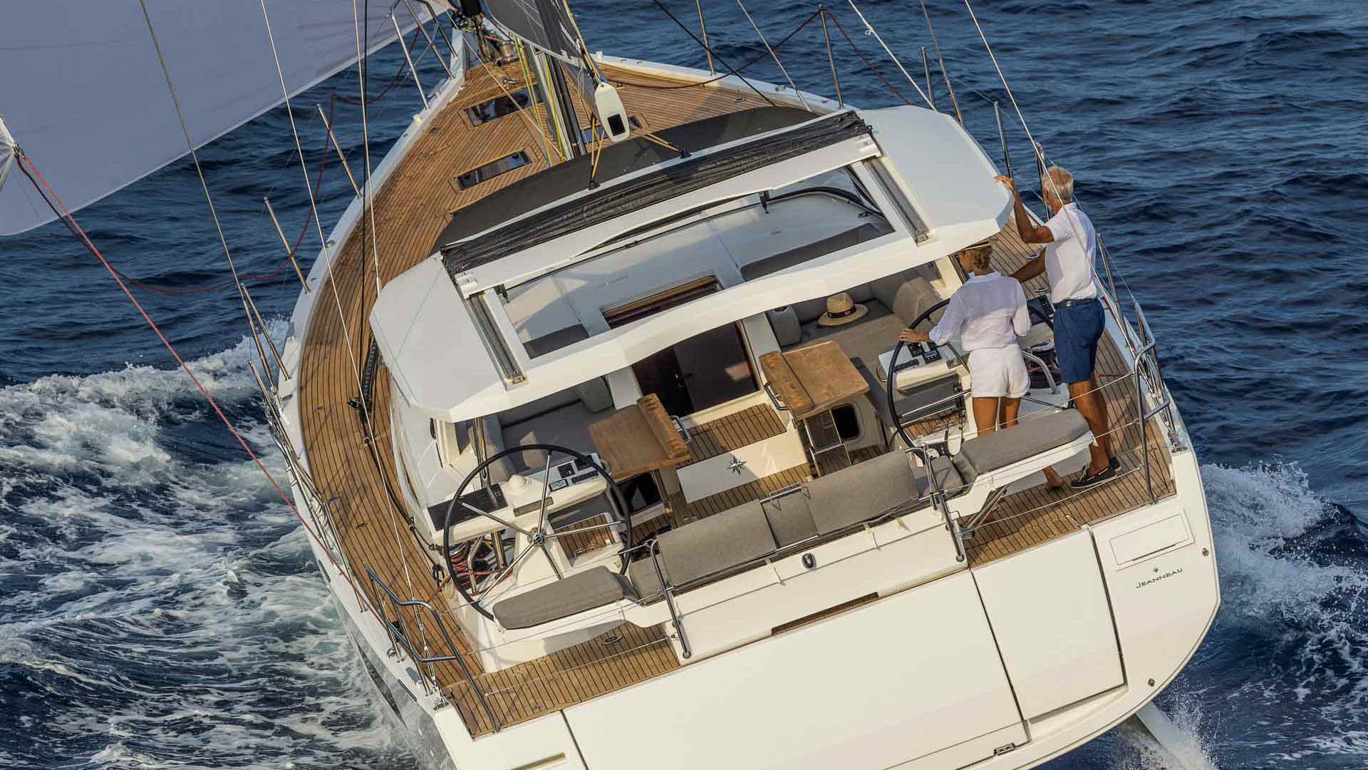 Jeanneau Yachts 60 sailing