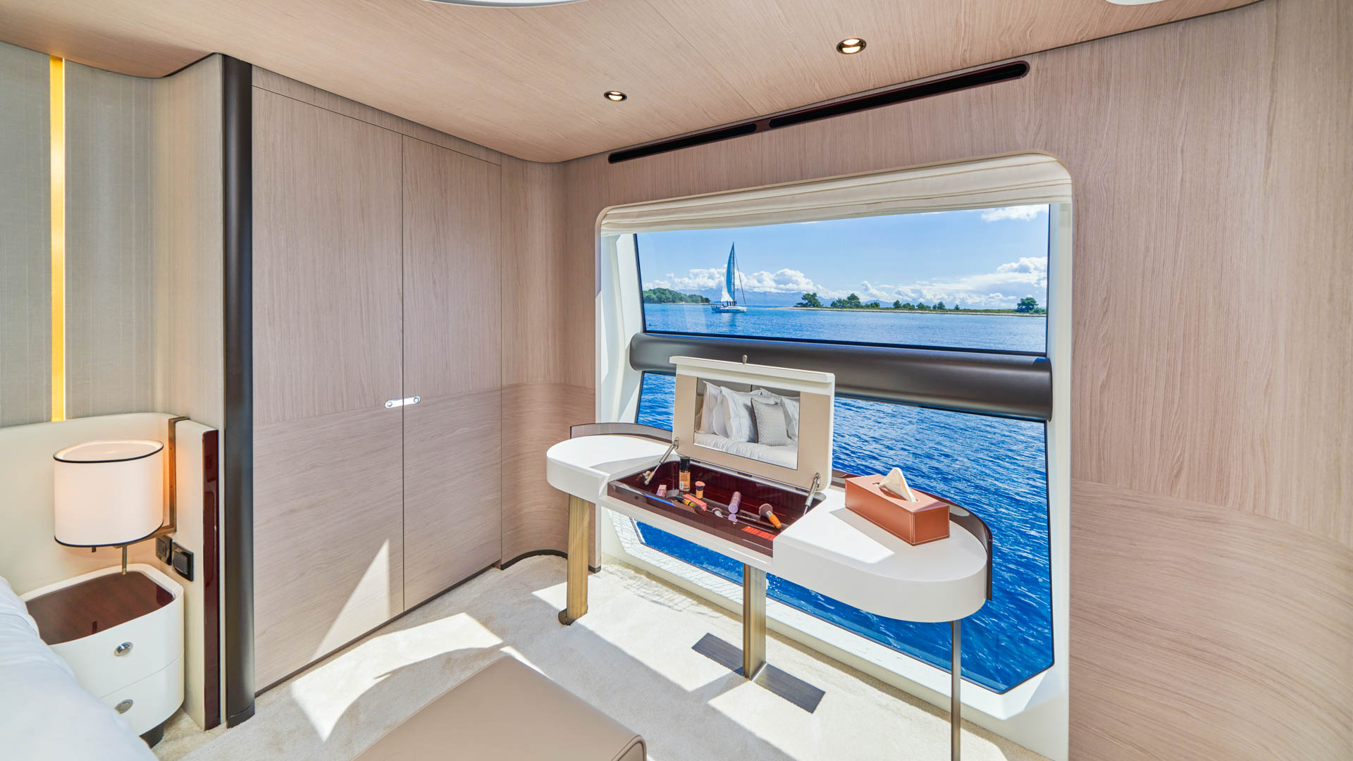 Master cabin vanity desk&nbsp;