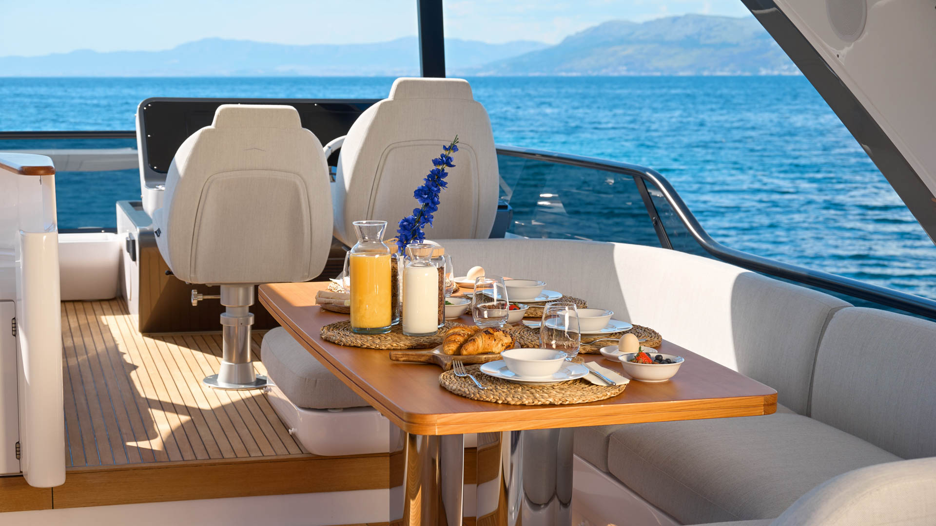 Flybridge