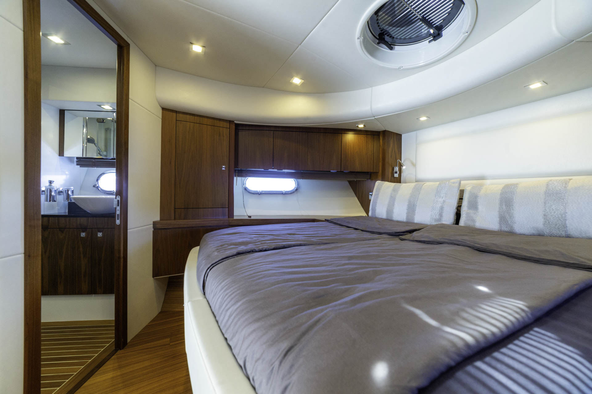 VIP cabin