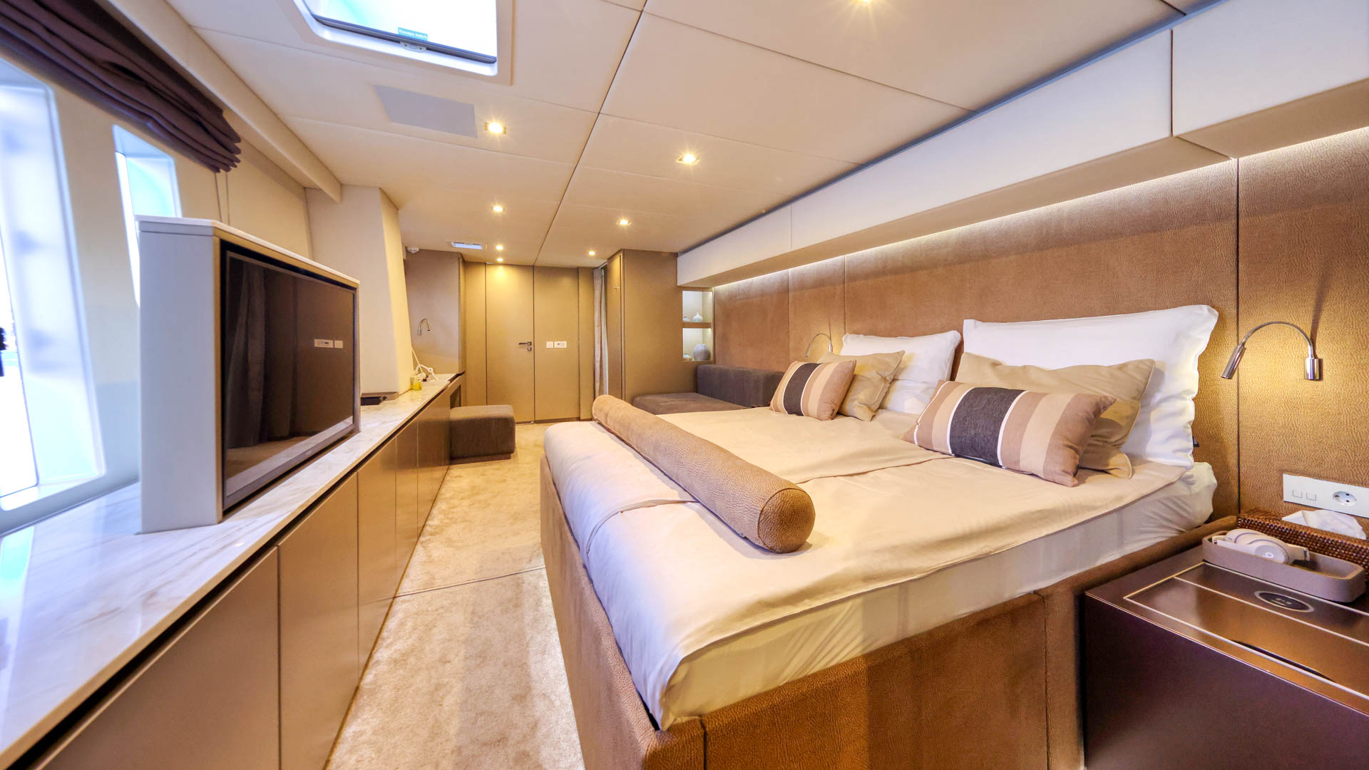 Master suite&nbsp;