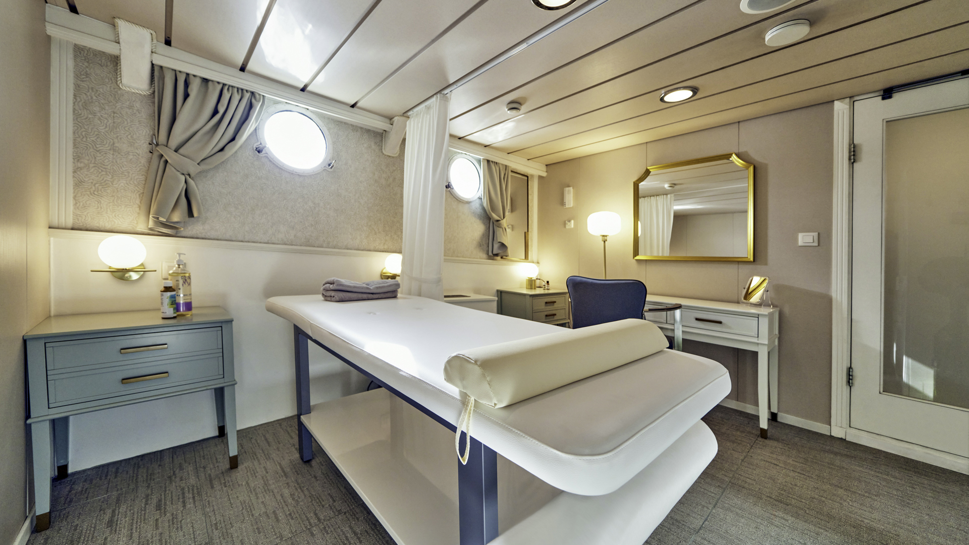 Massage room