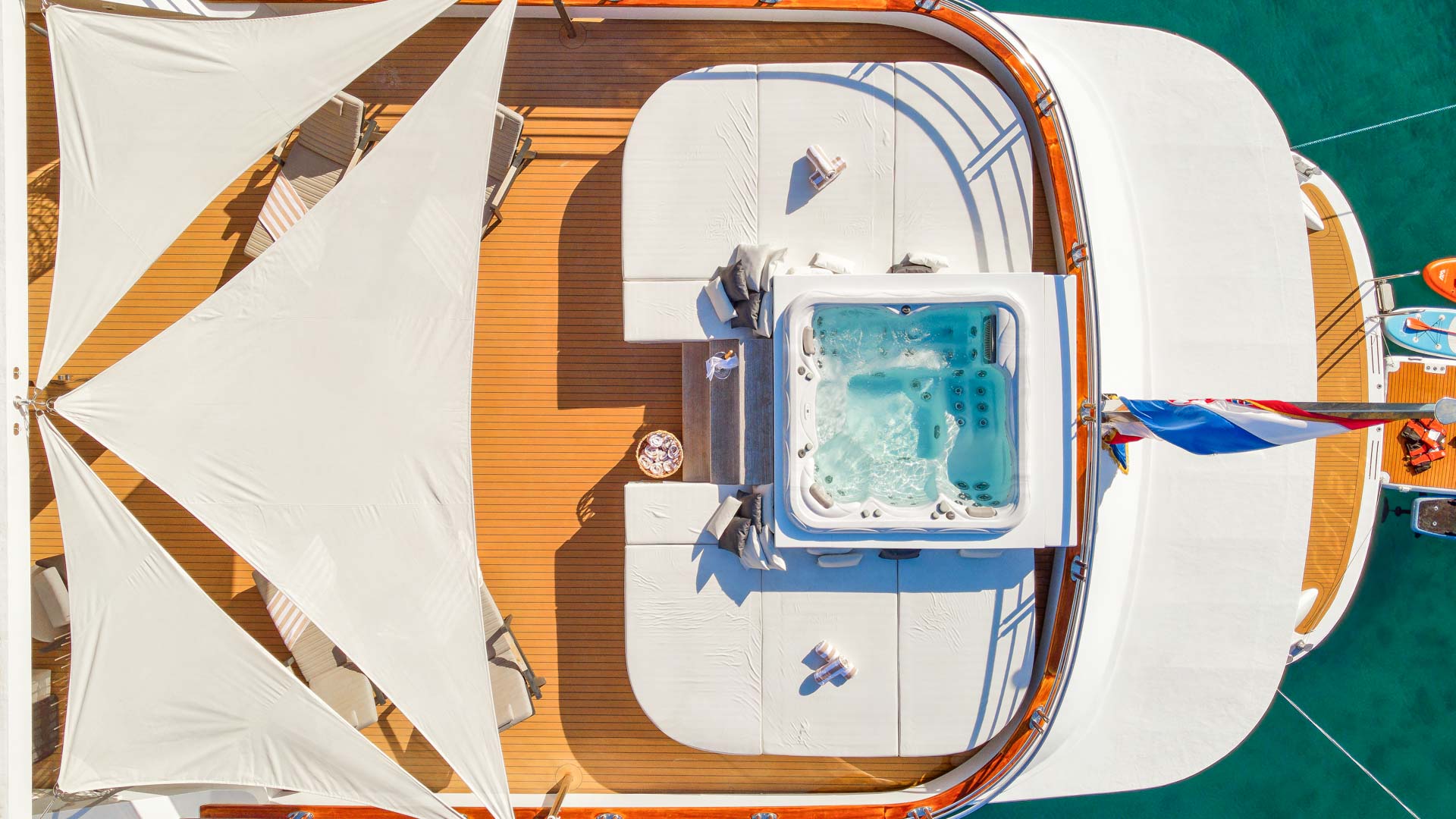 Cristal aerial view of sundeck and jacuzzi