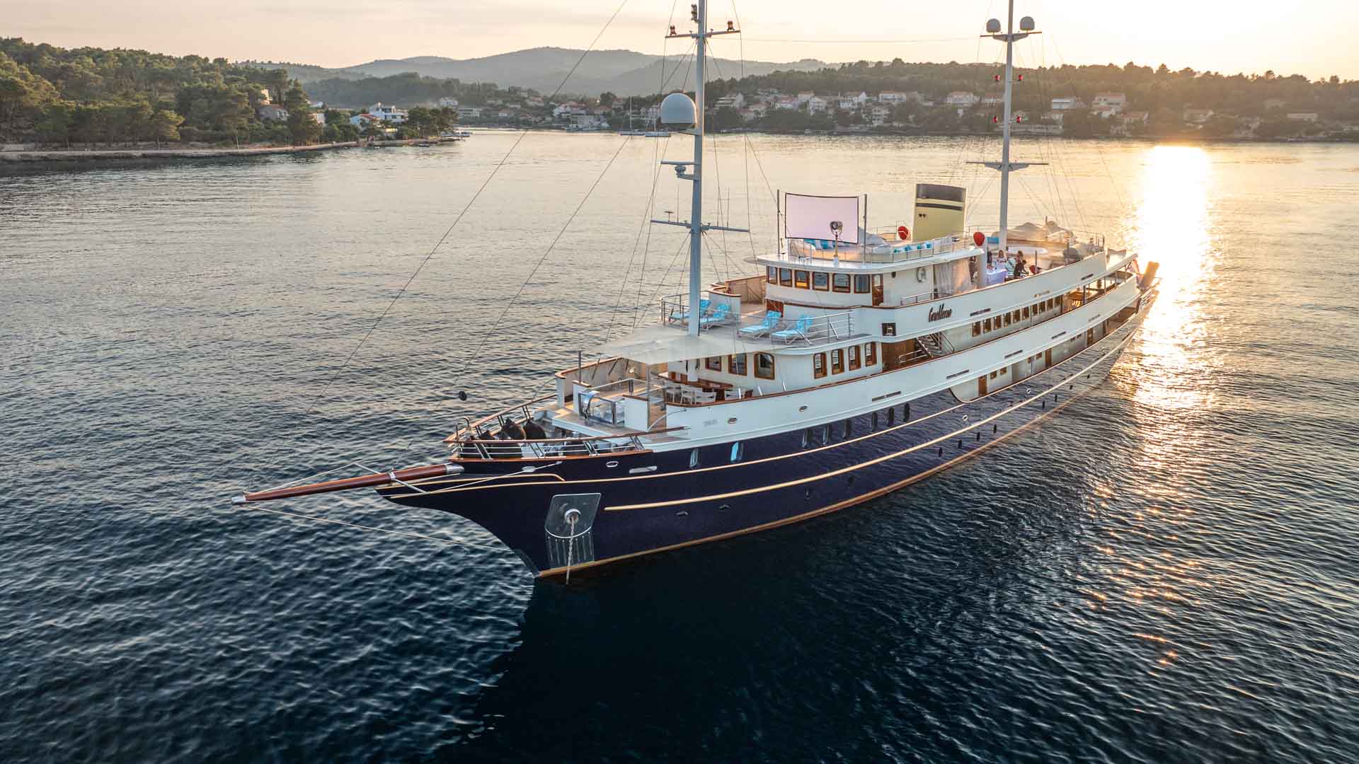 Bow view