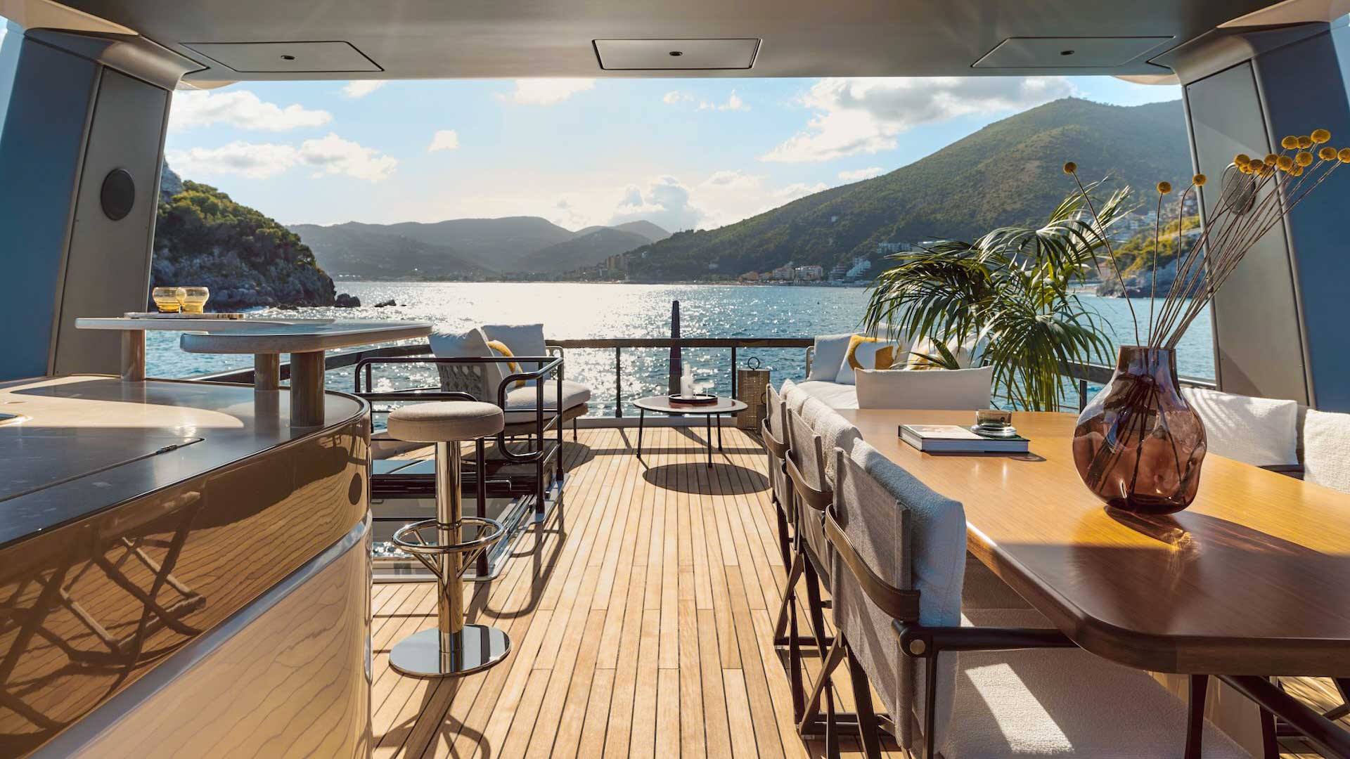 Flybridge