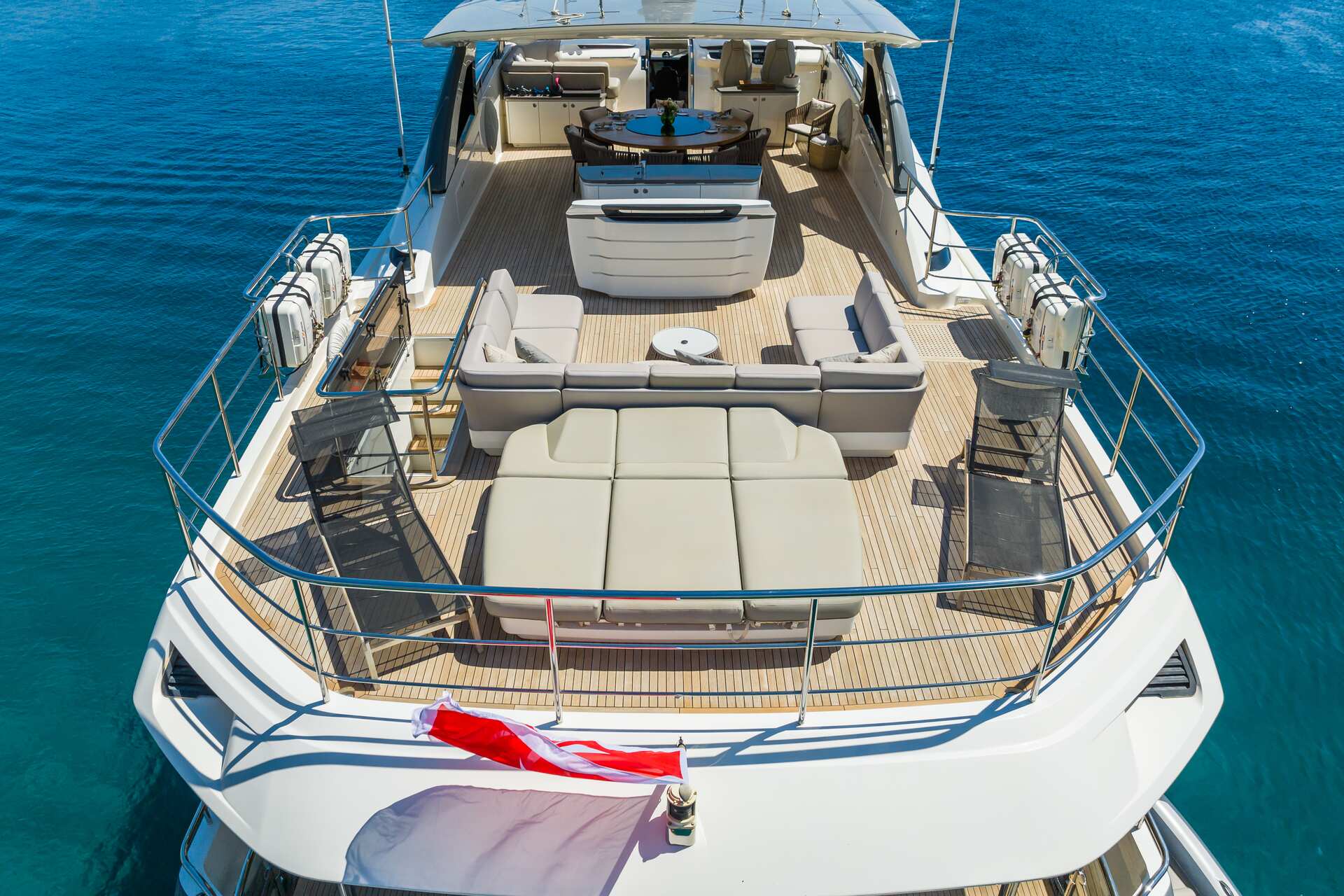 Sun deck