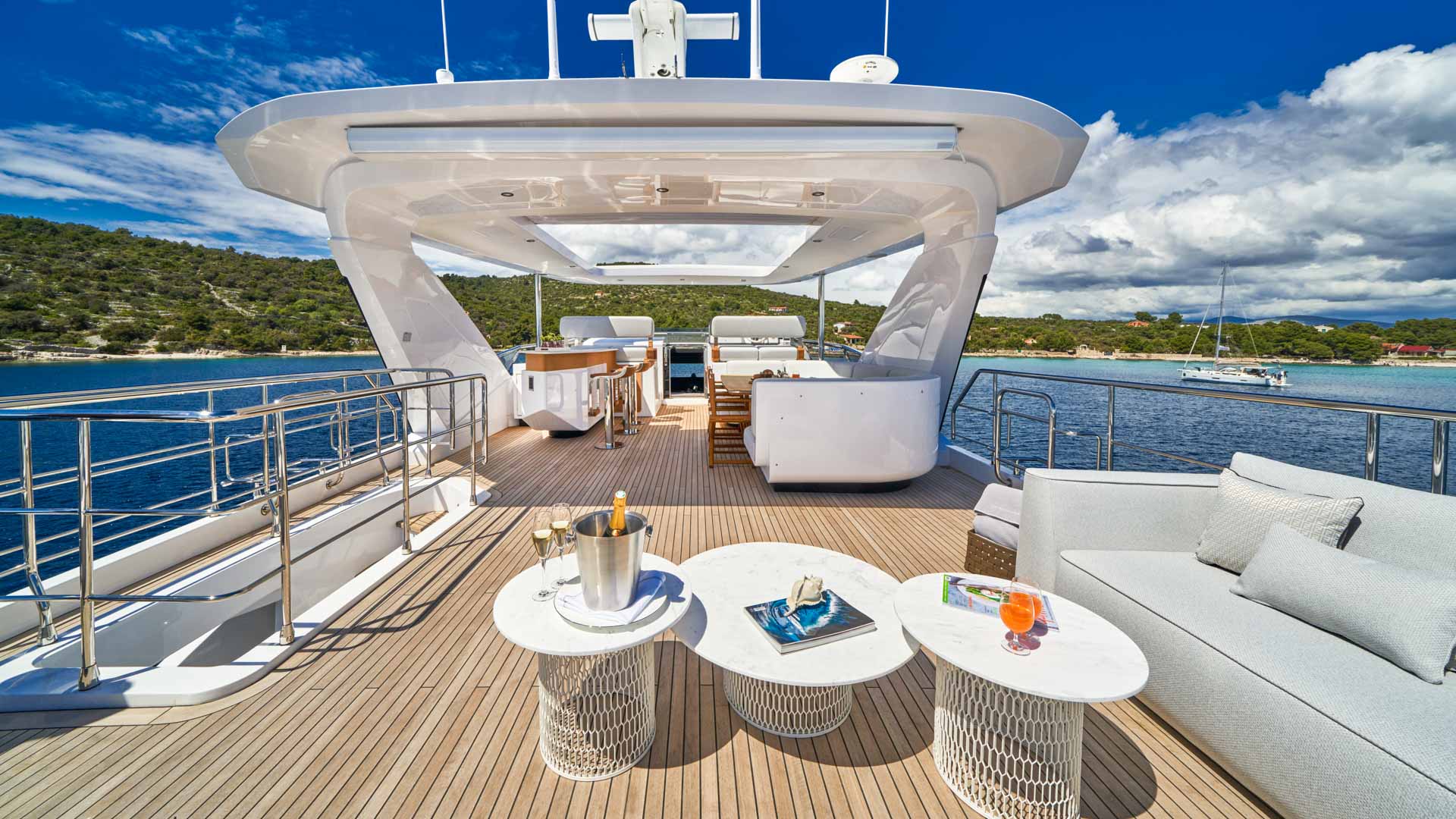 Flybridge aft view