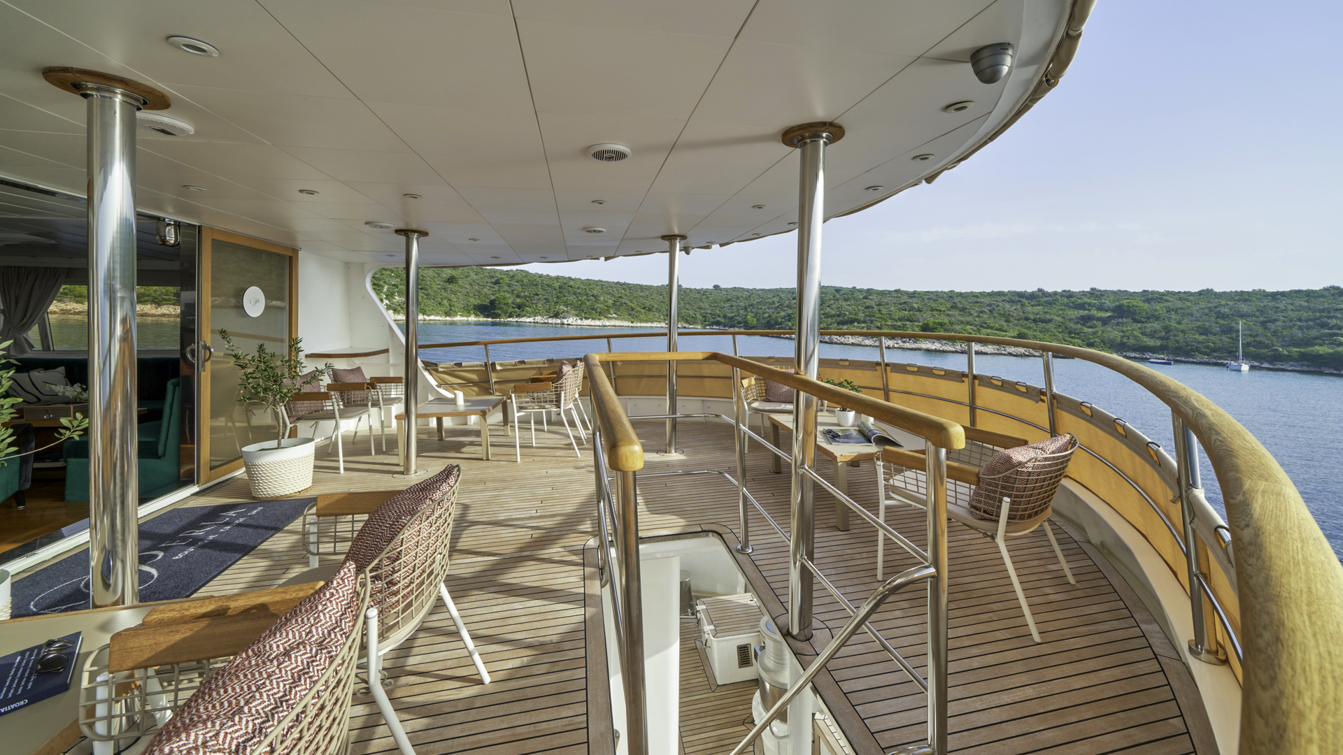 Deck view
