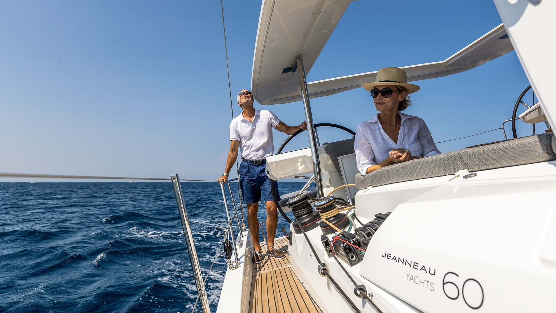 Jeanneau Yachts 60 sailing crew