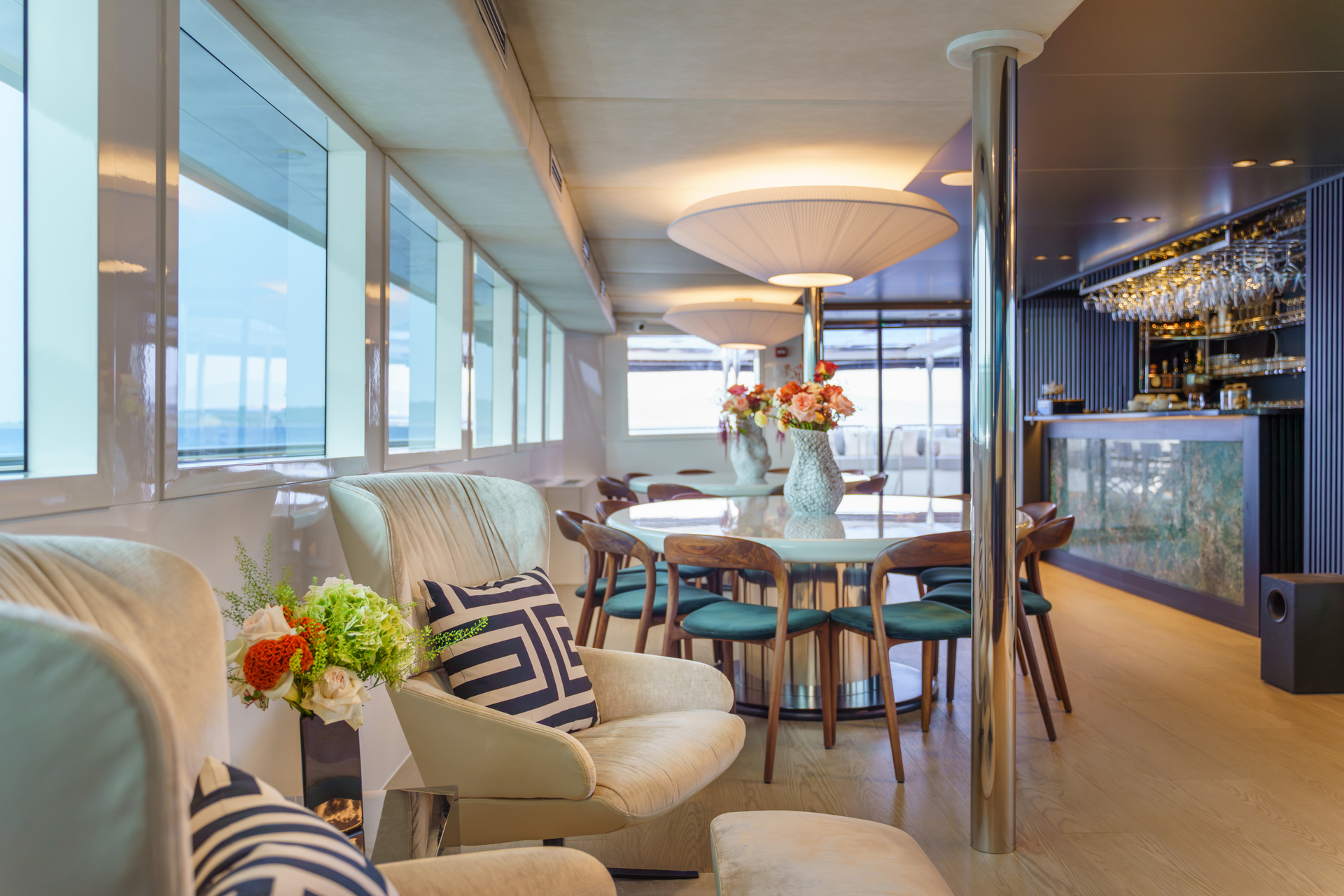 Main deck salon