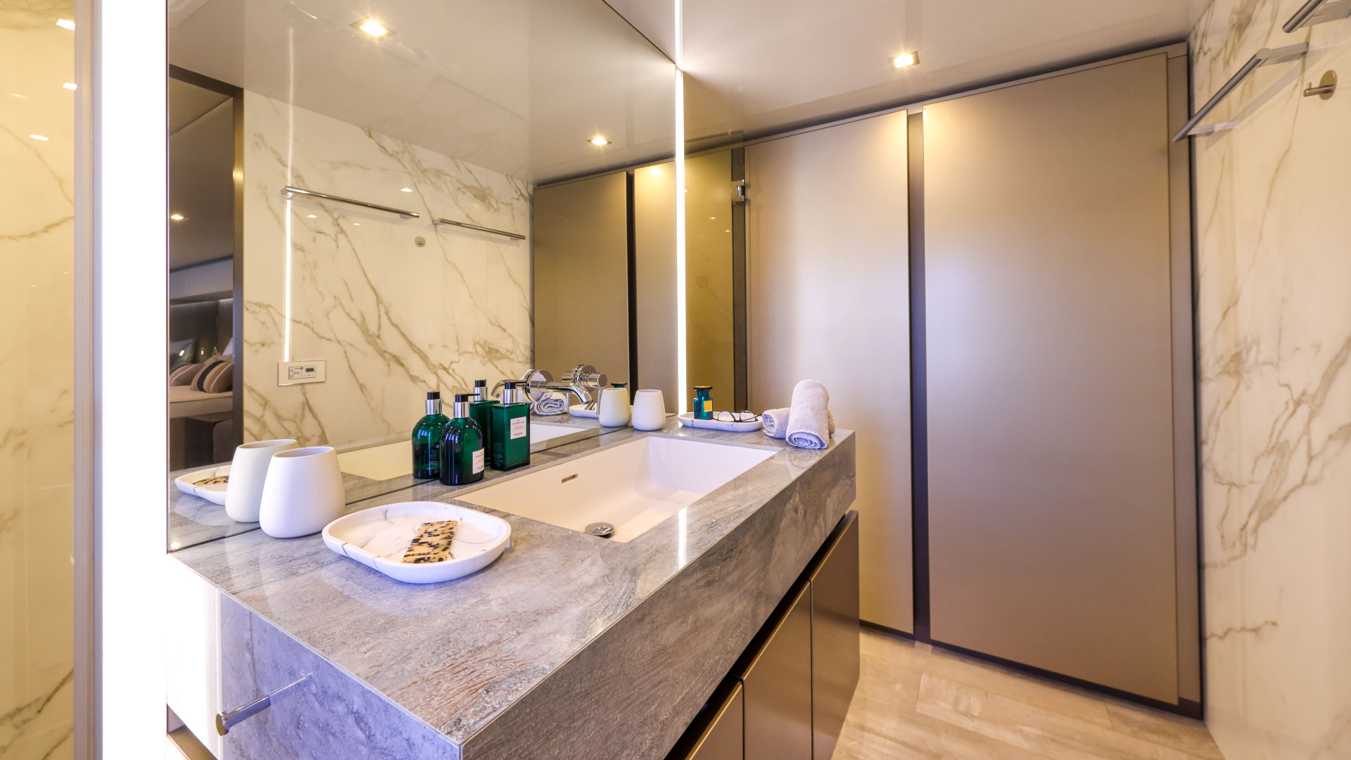 Master ensuite