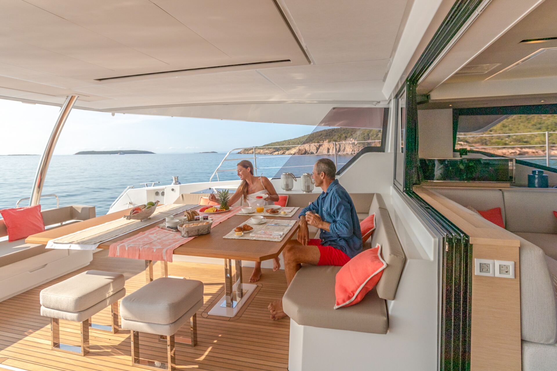 Al fresco dining