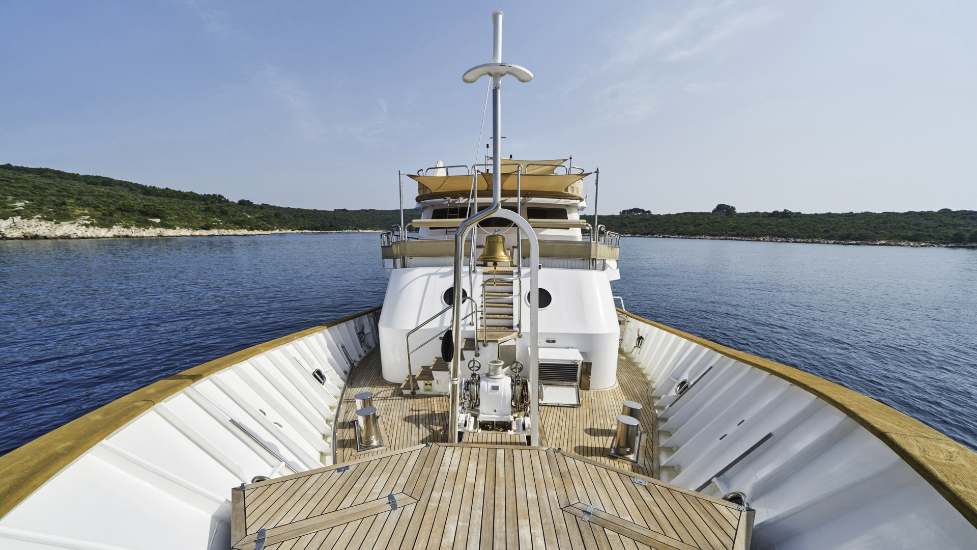 Bow view