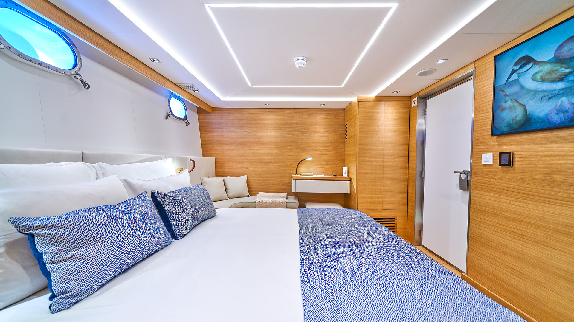 Double cabin&nbsp;