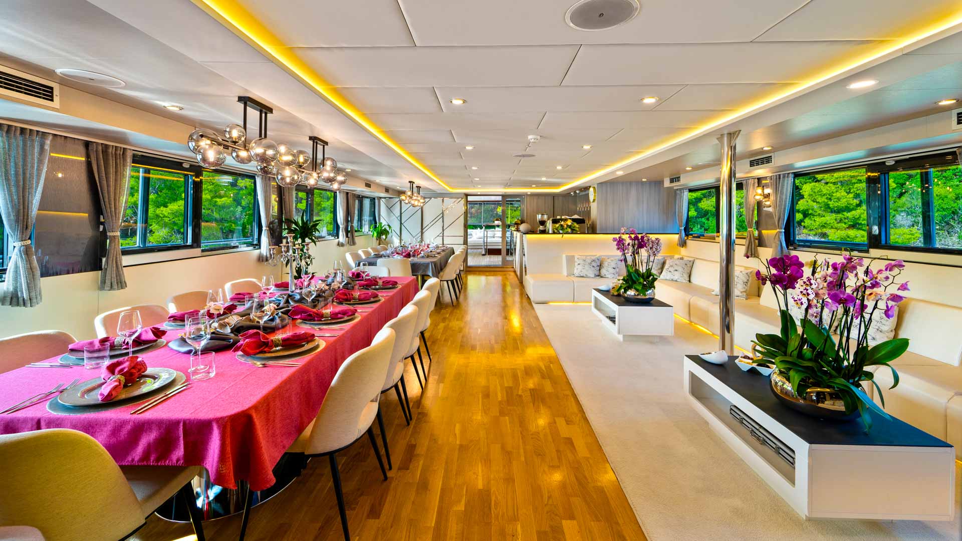Freedom dining room