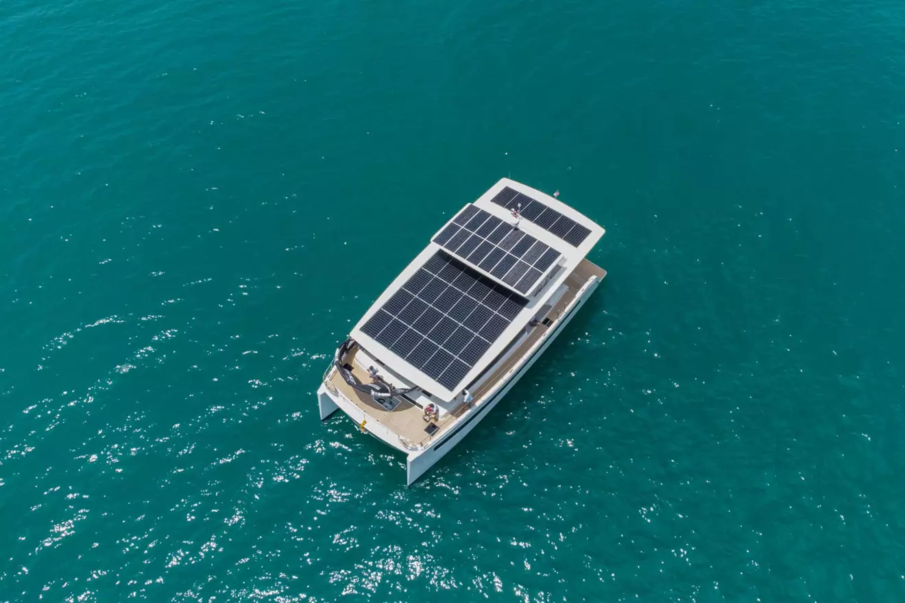  Silent 60 eco yacht