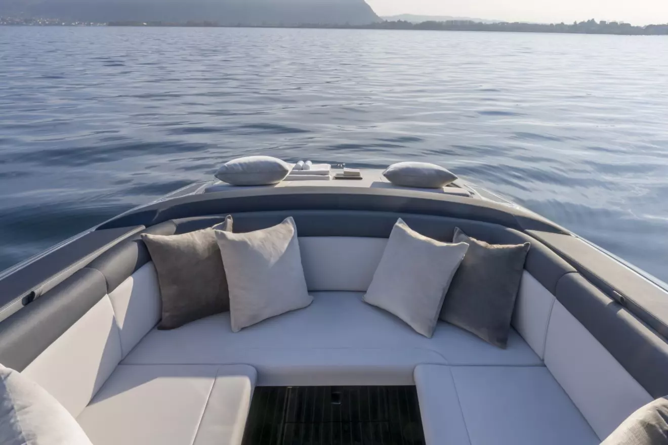 Riva-Iseo-Super-dinette.jpg
