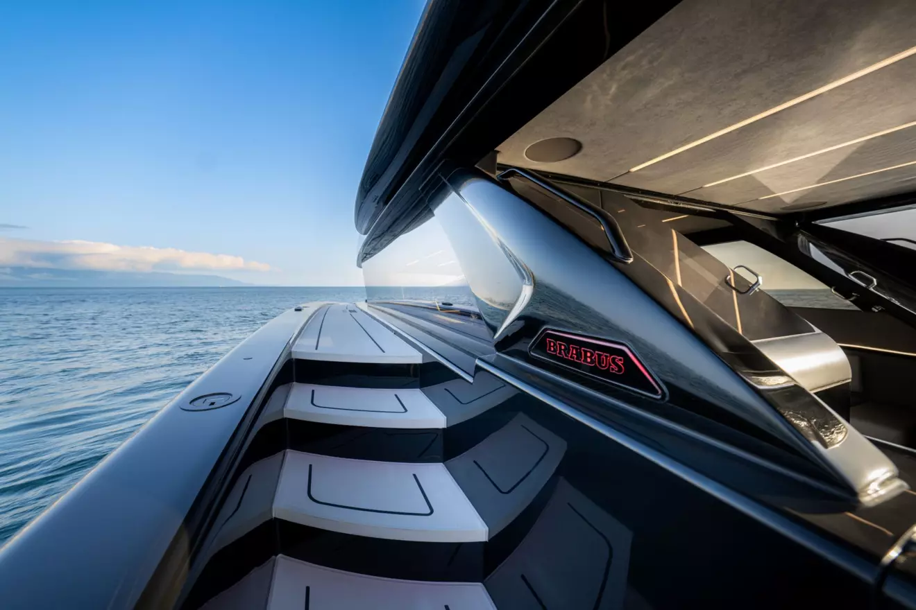 brabus ultima 55 - detail.jpg