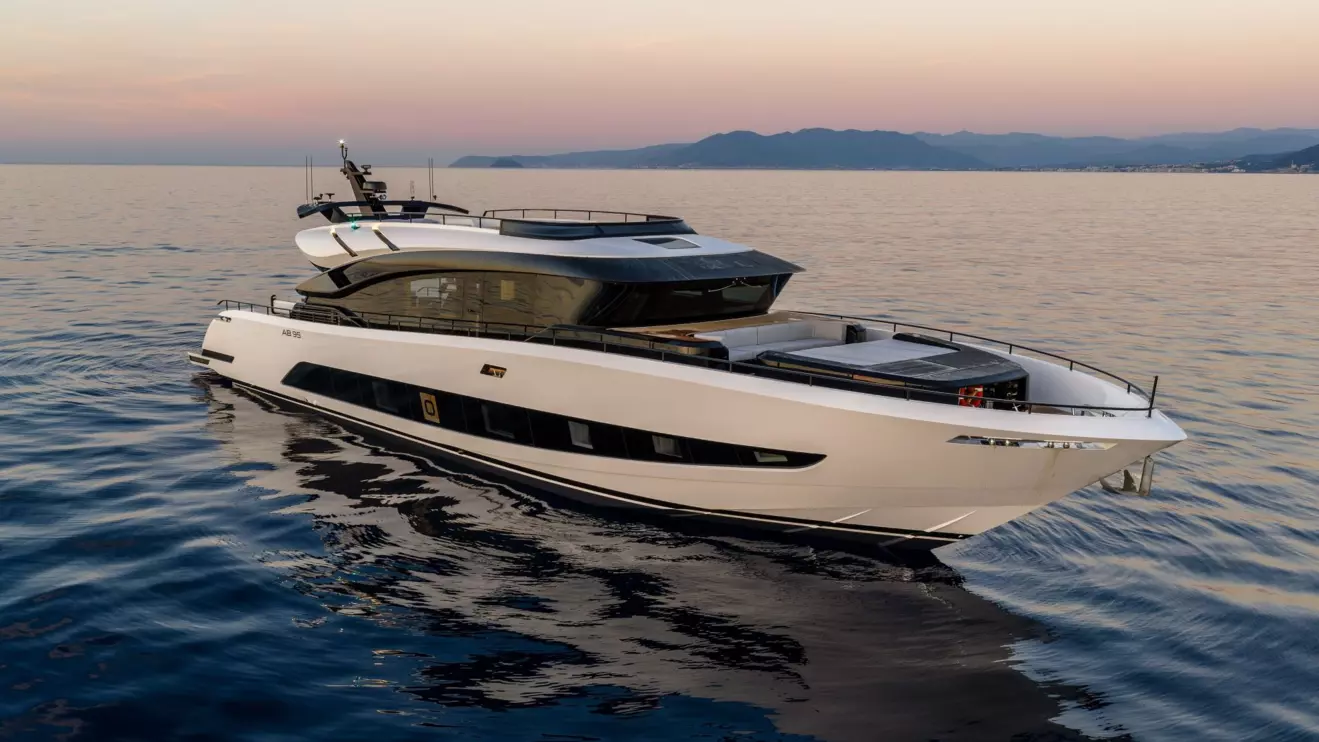 AB Yachts AB 95 front side view