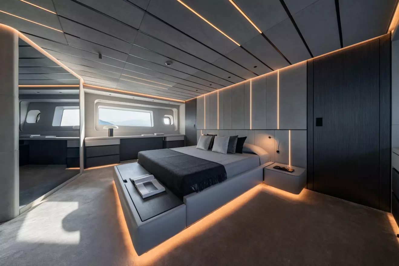 BRABUS AB110 - owner cabin.jpg